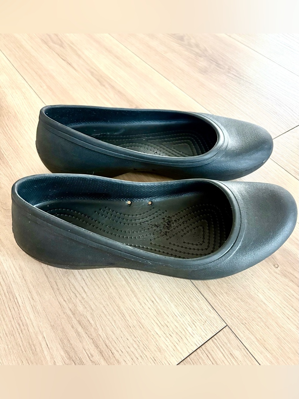 CROCS Women's Black Slip-On Ballet Flats